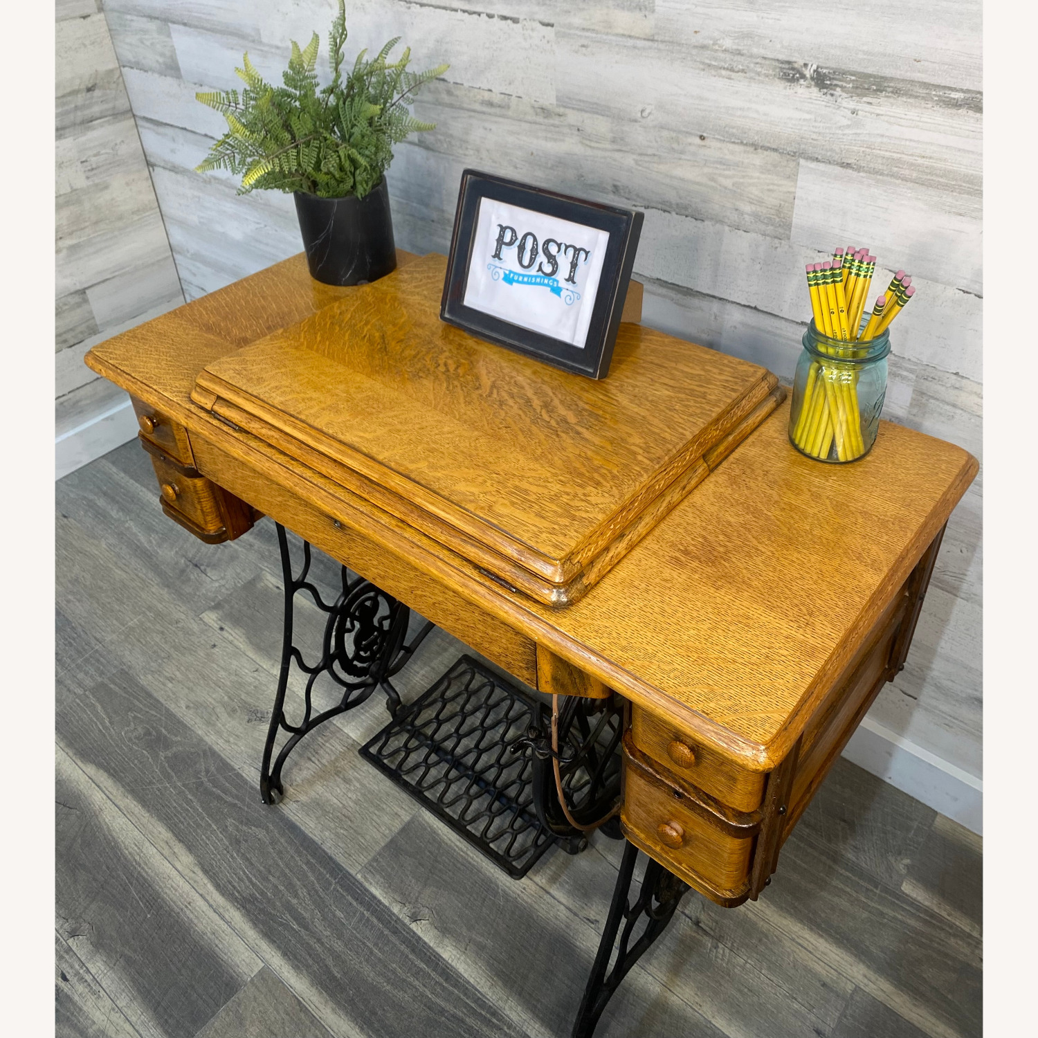 Antique Singer Sewing Machine & Desk - image-4