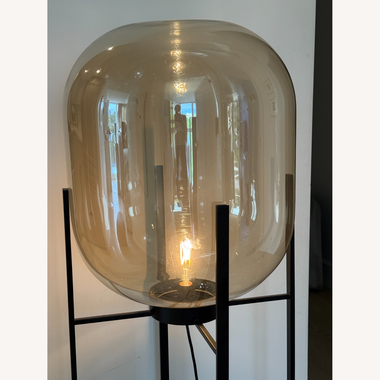 Oda Floor Glass Lamp - image-2