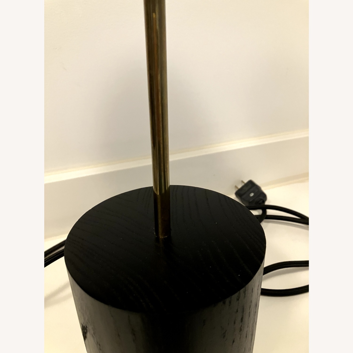 Snelling Studio minimalist Line Table Lamp - image-4