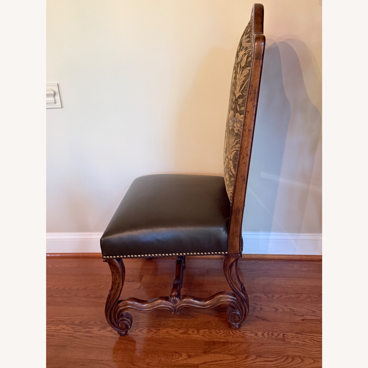 Set of 8 Ferguson Copeland Dining Chairs - image-6