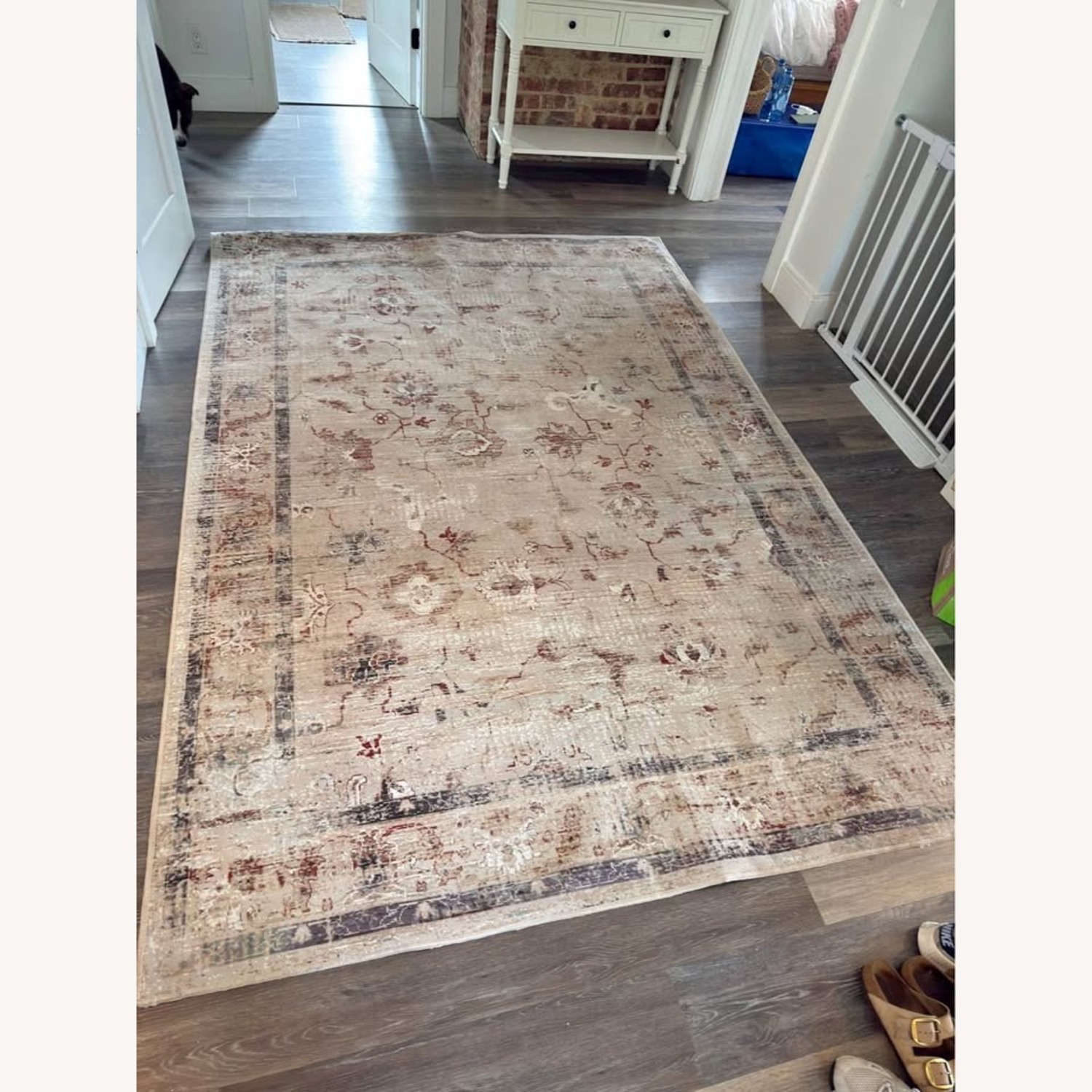 6 x 8.5  Patterned Rug - image-1