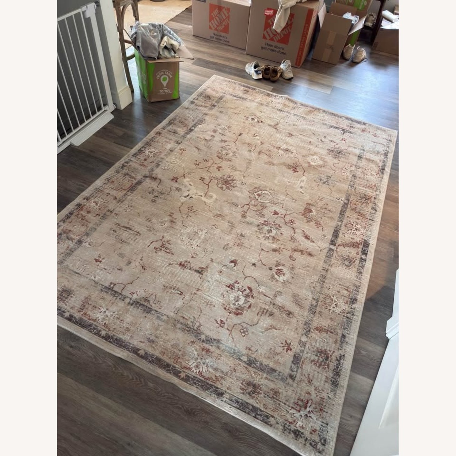 6 x 8.5  Patterned Rug - image-6