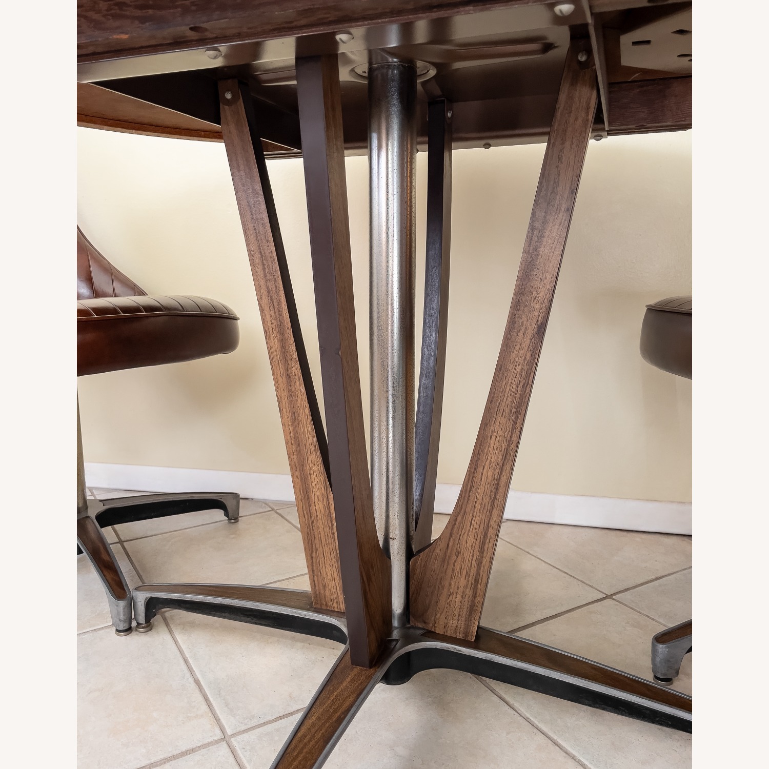 1975 Chromcraft Dinette Set - image-7