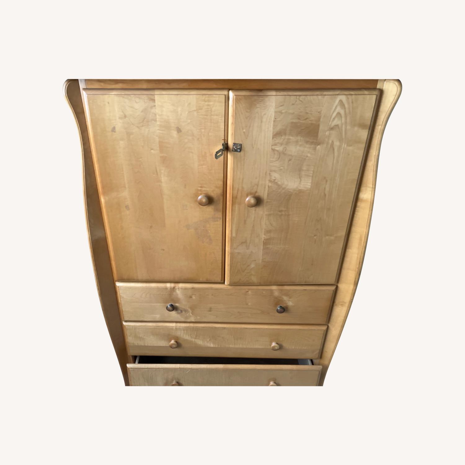 Clothing Dresser - image-0