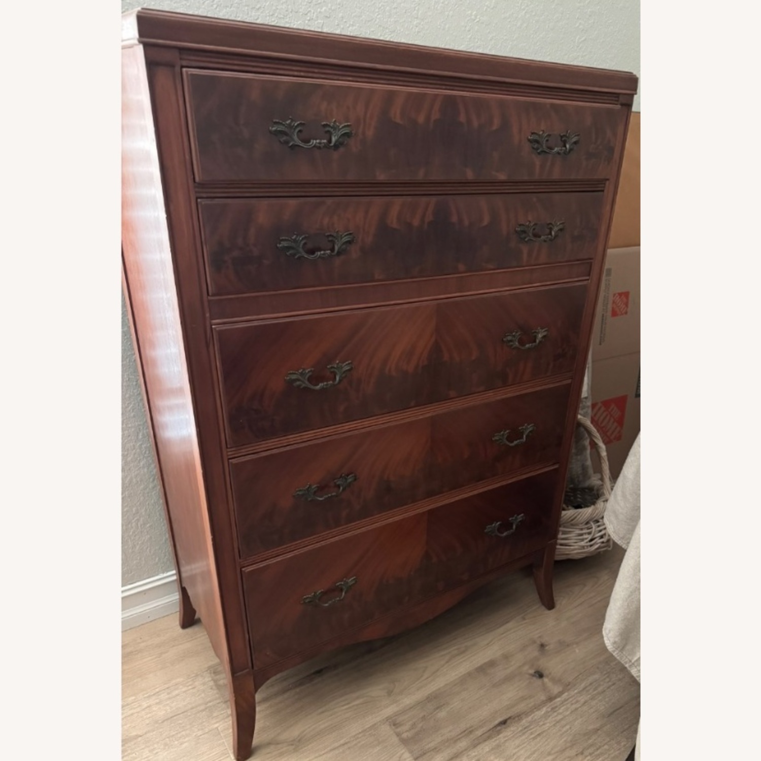 Antique Flame Mahogany Bachelors Chest - image-4