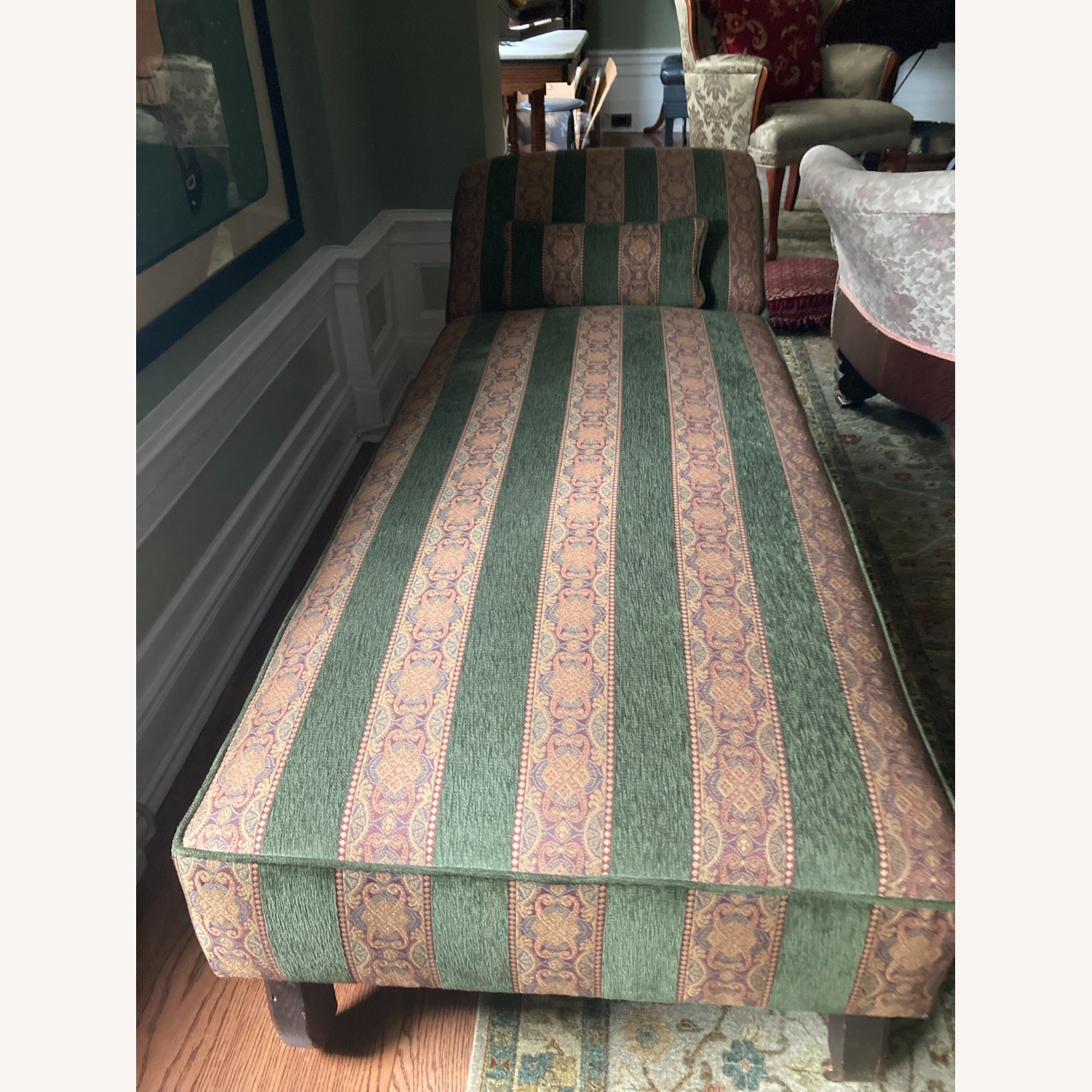 Tapestry Fainting Sofa - image-2