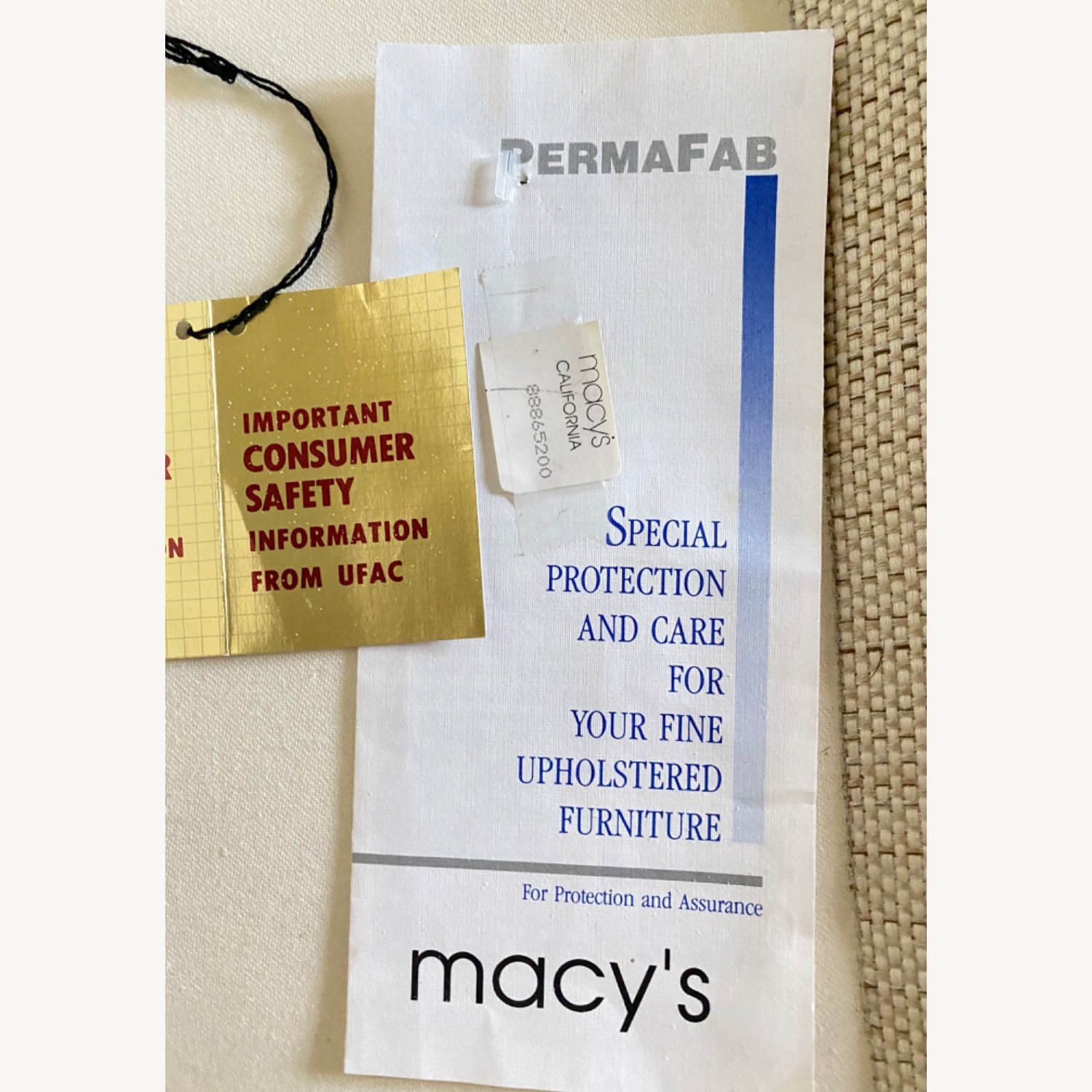 Henredon Custom Folio Crème Sofa – 1986 Vintage - image-2