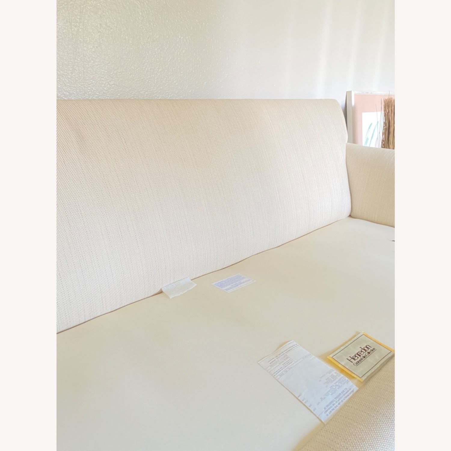 Henredon Custom Folio Crème Sofa – 1986 Vintage - image-17