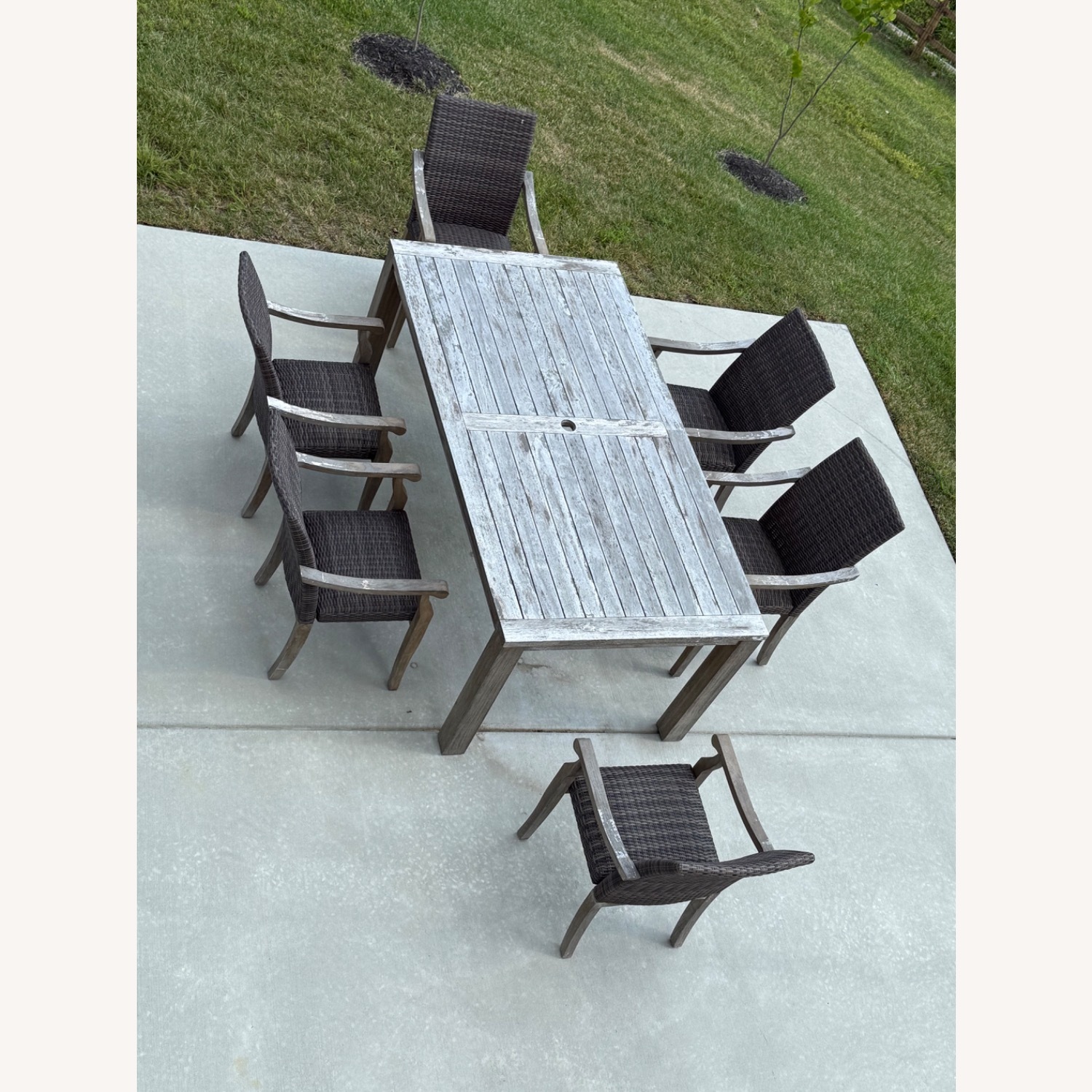Solid Wood Table With 6 Chairs  - image-23