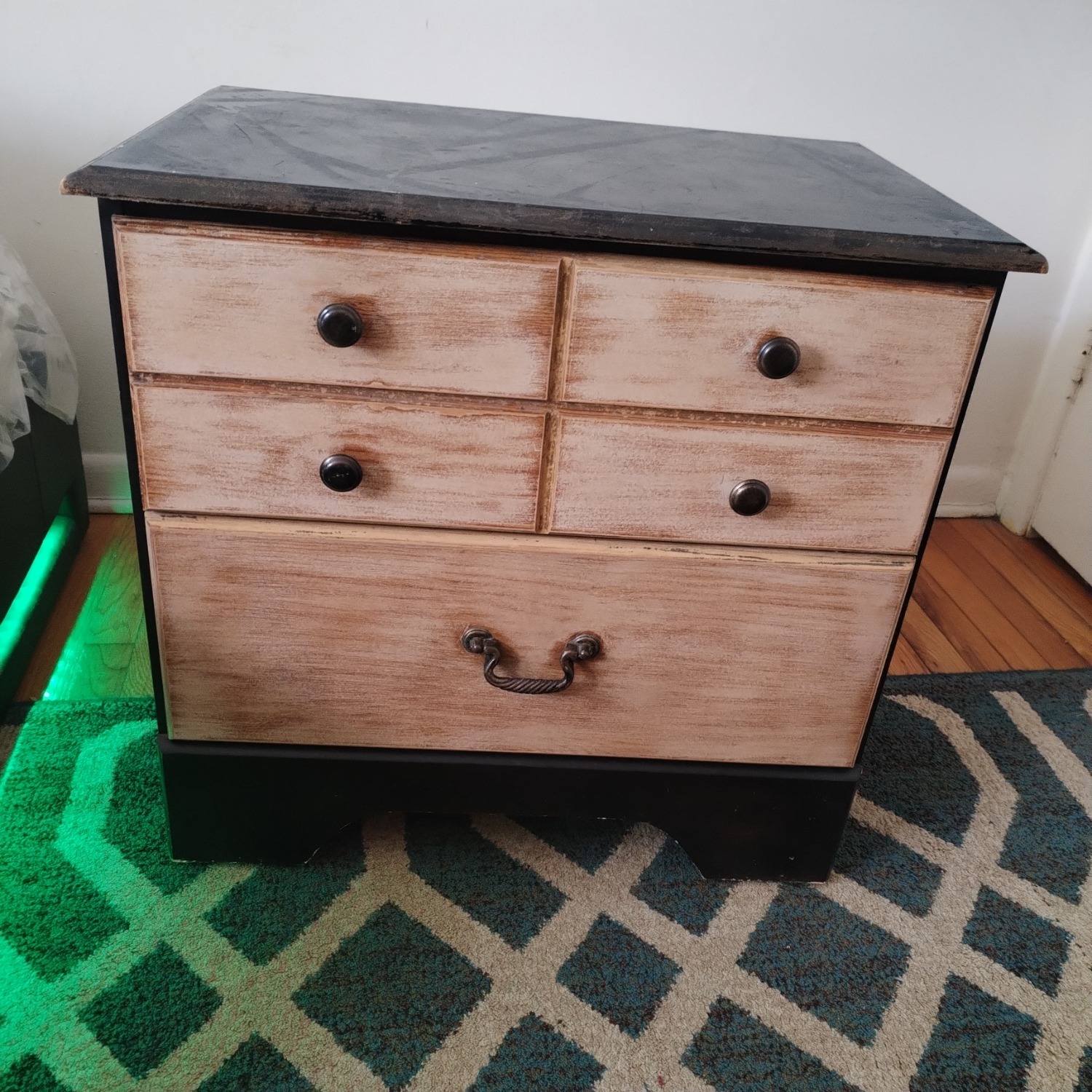 Ashley Bittersweet Nightstand - image-6