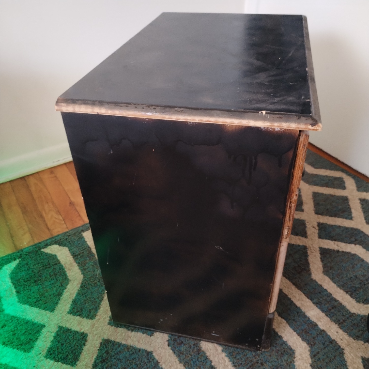 Ashley Bittersweet Nightstand - image-7