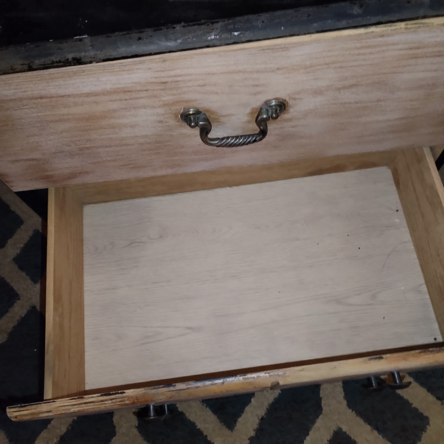 Ashley Bittersweet Nightstand - image-3