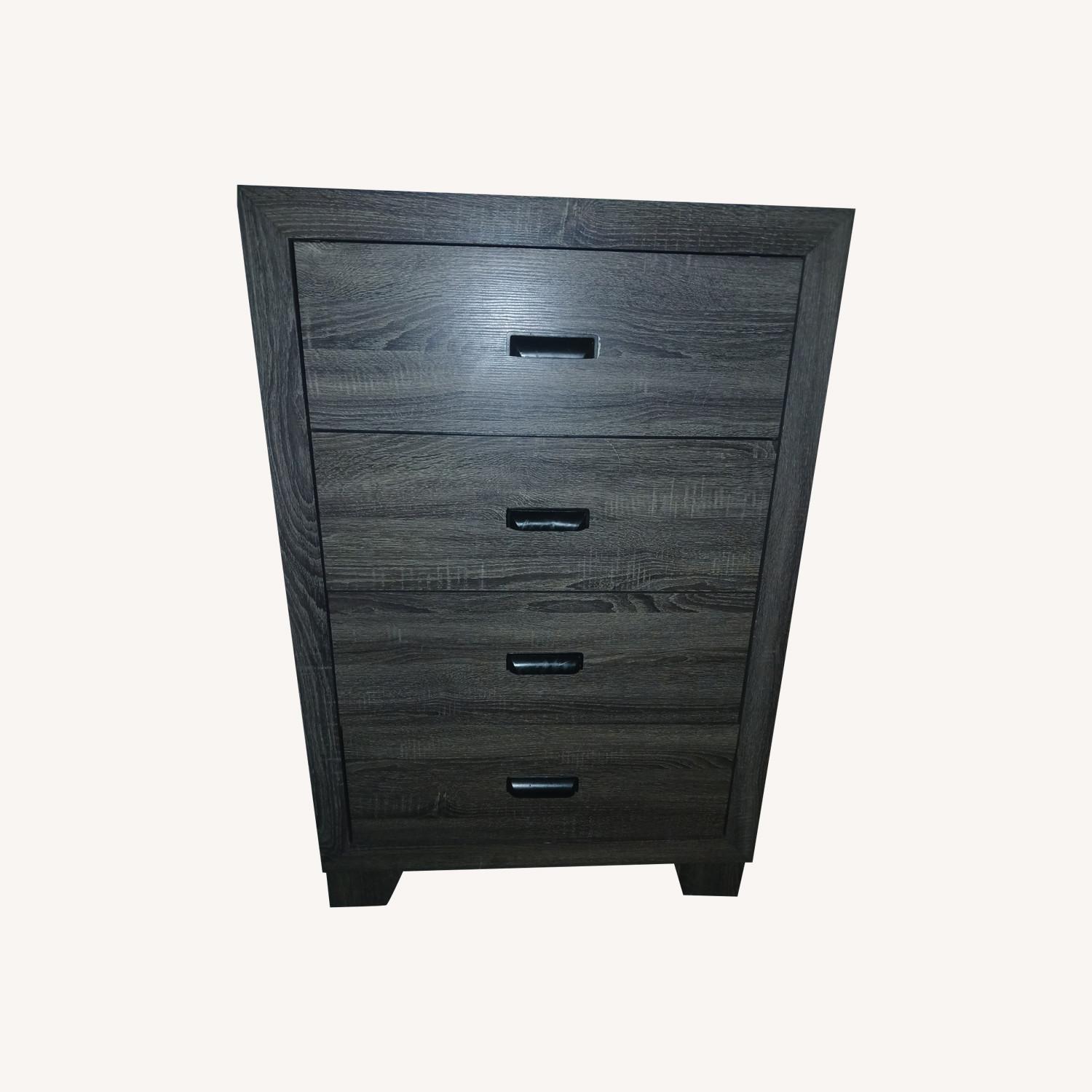 Side Dresser - image-0