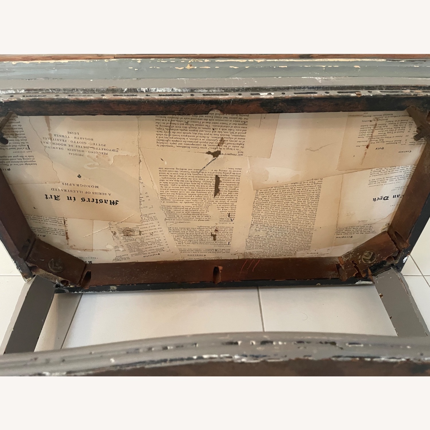 Vintage Table  - image-10