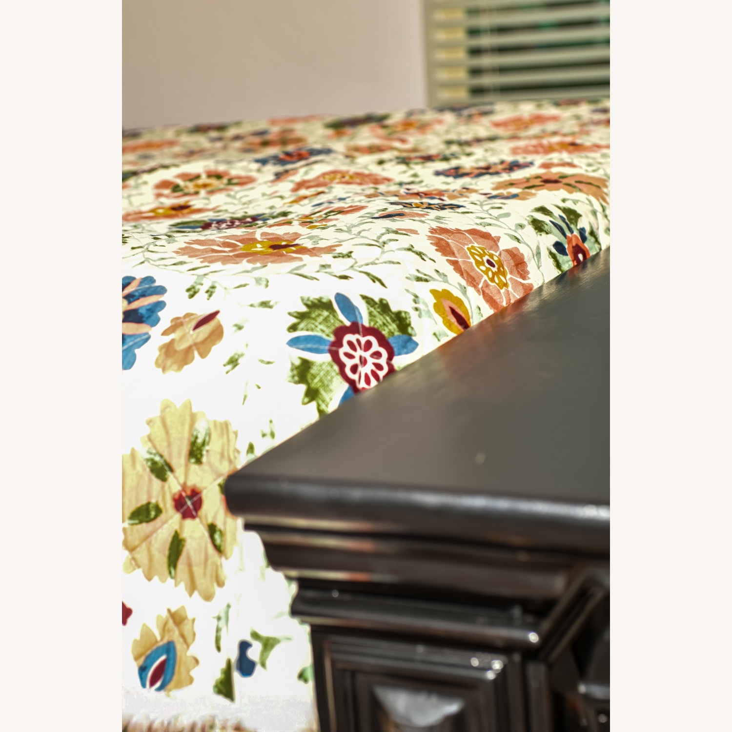 Havertys Vintage Bedframe - image-4