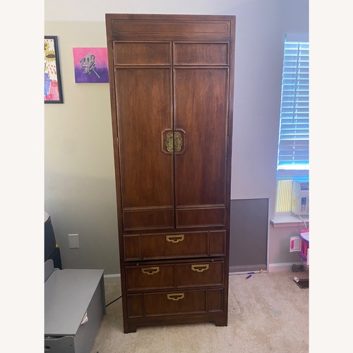 Used Thomasville Furniture Industries Dresser for sale on AptDeco