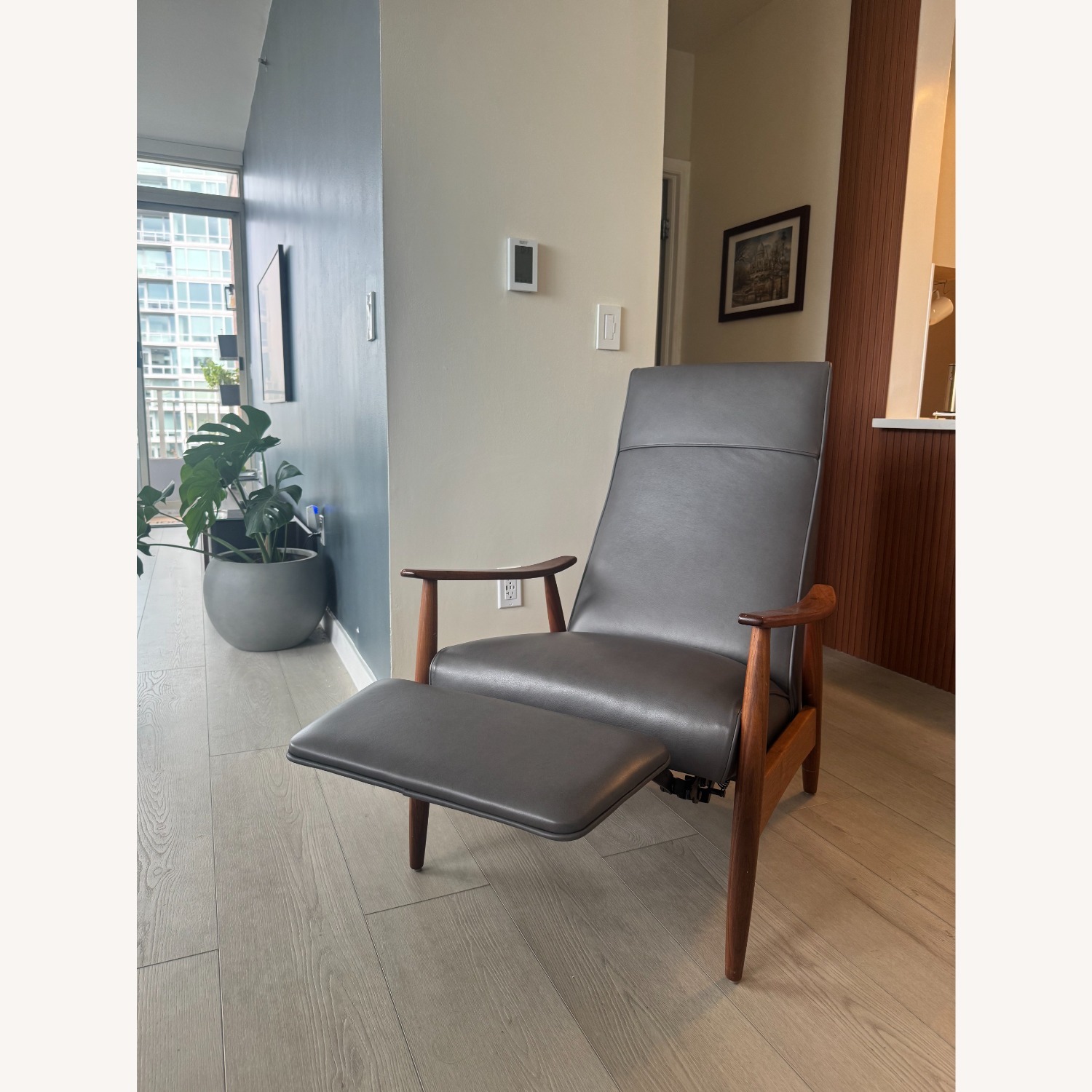 Design Within Reach Milo Baughman Recliner 74 Leather Light Grey - image-2