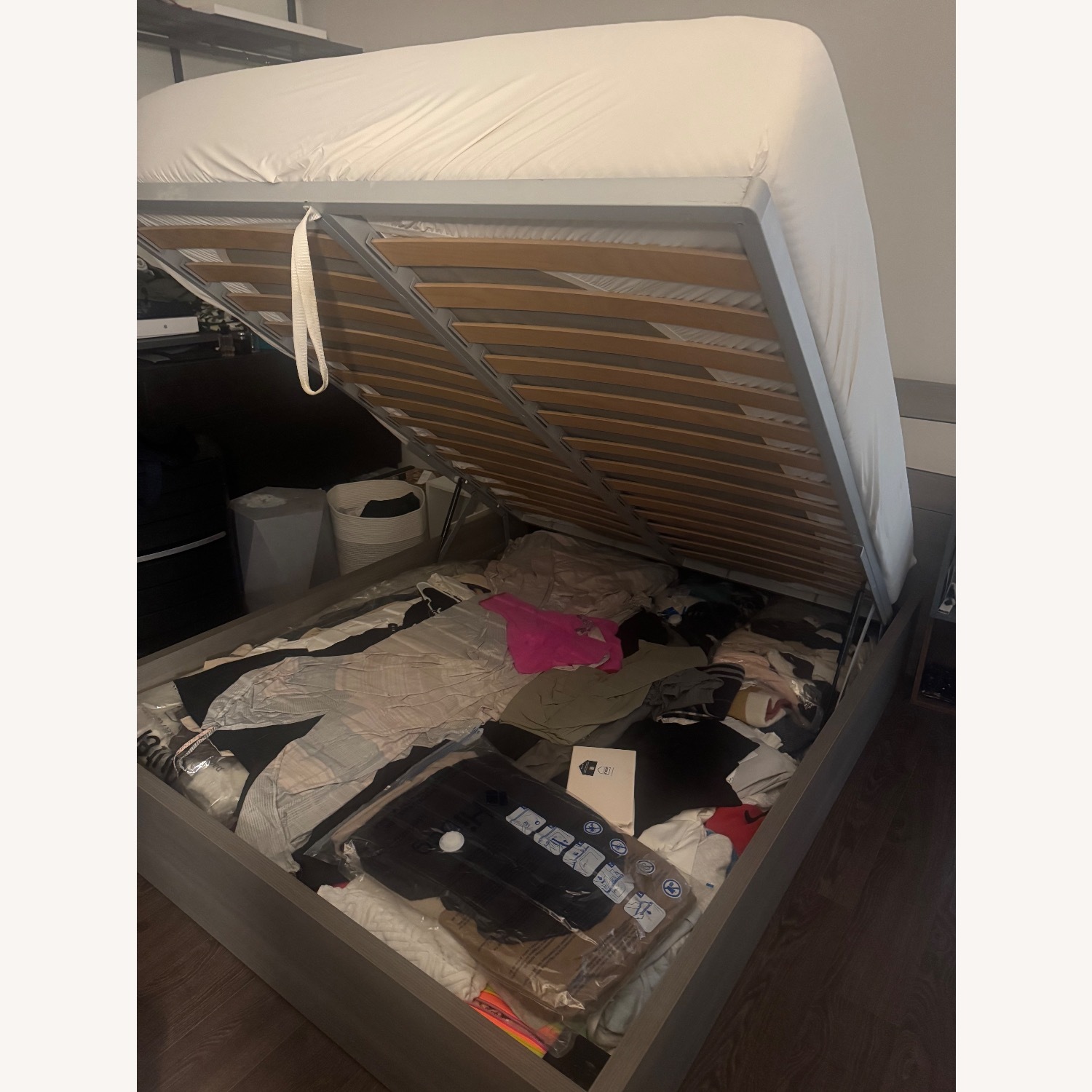 Calligaris Light Gray Wood Queen Bed - image-2