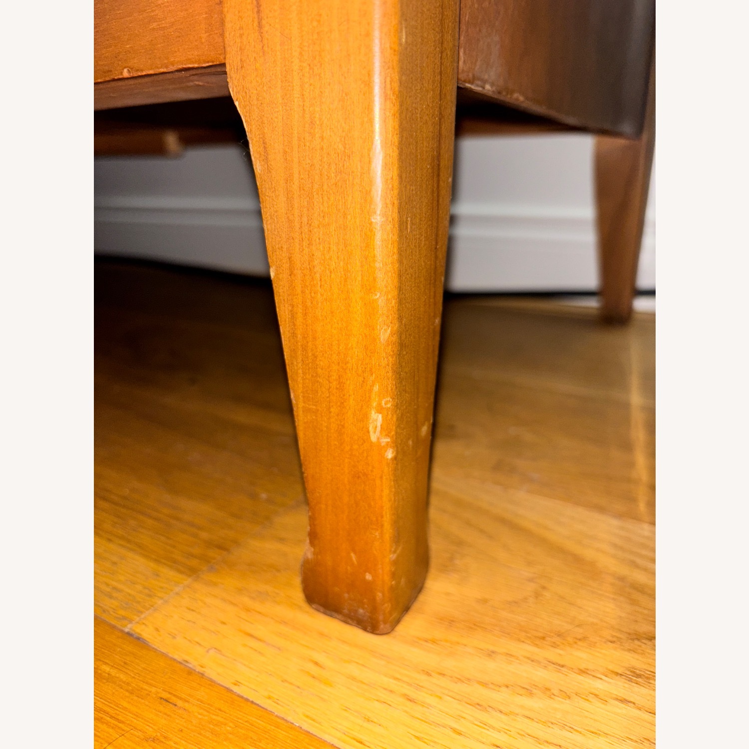 Vintage Midcentury Modern Dresser w Mirror - image-8