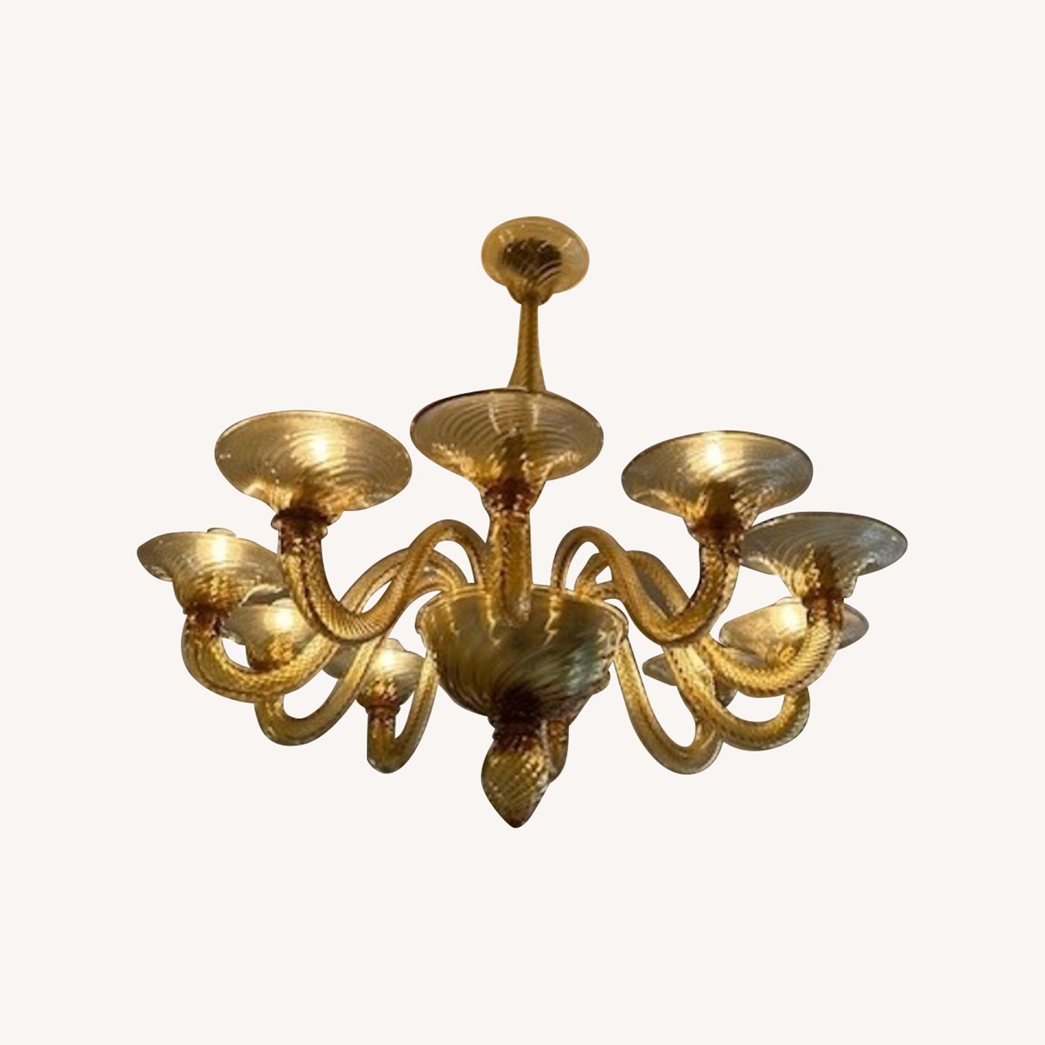 Elegant Chandlier - image-0