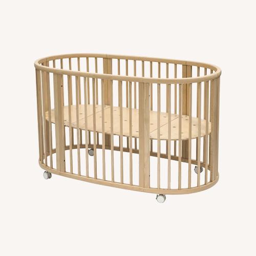 Used Stokke® Sleepi™ Bed V1 for sale on AptDeco