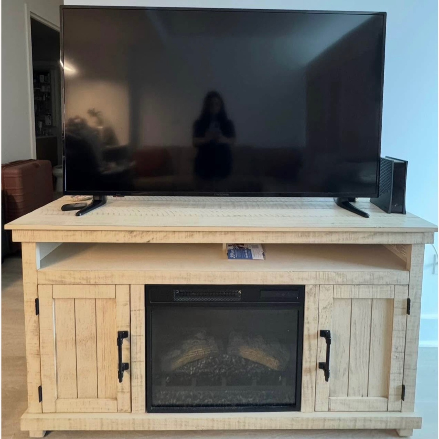 Kona TV Stand/ Electric Fireplace, image size:1500x1500
