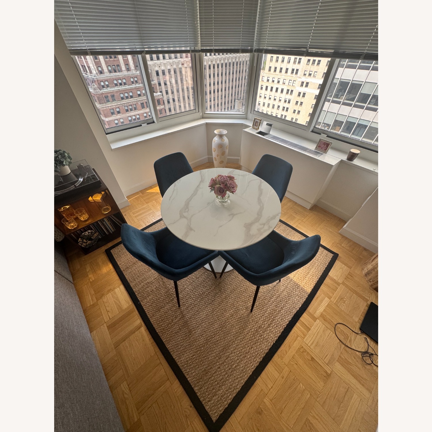 36" Round White Marble Dining Table - image-2
