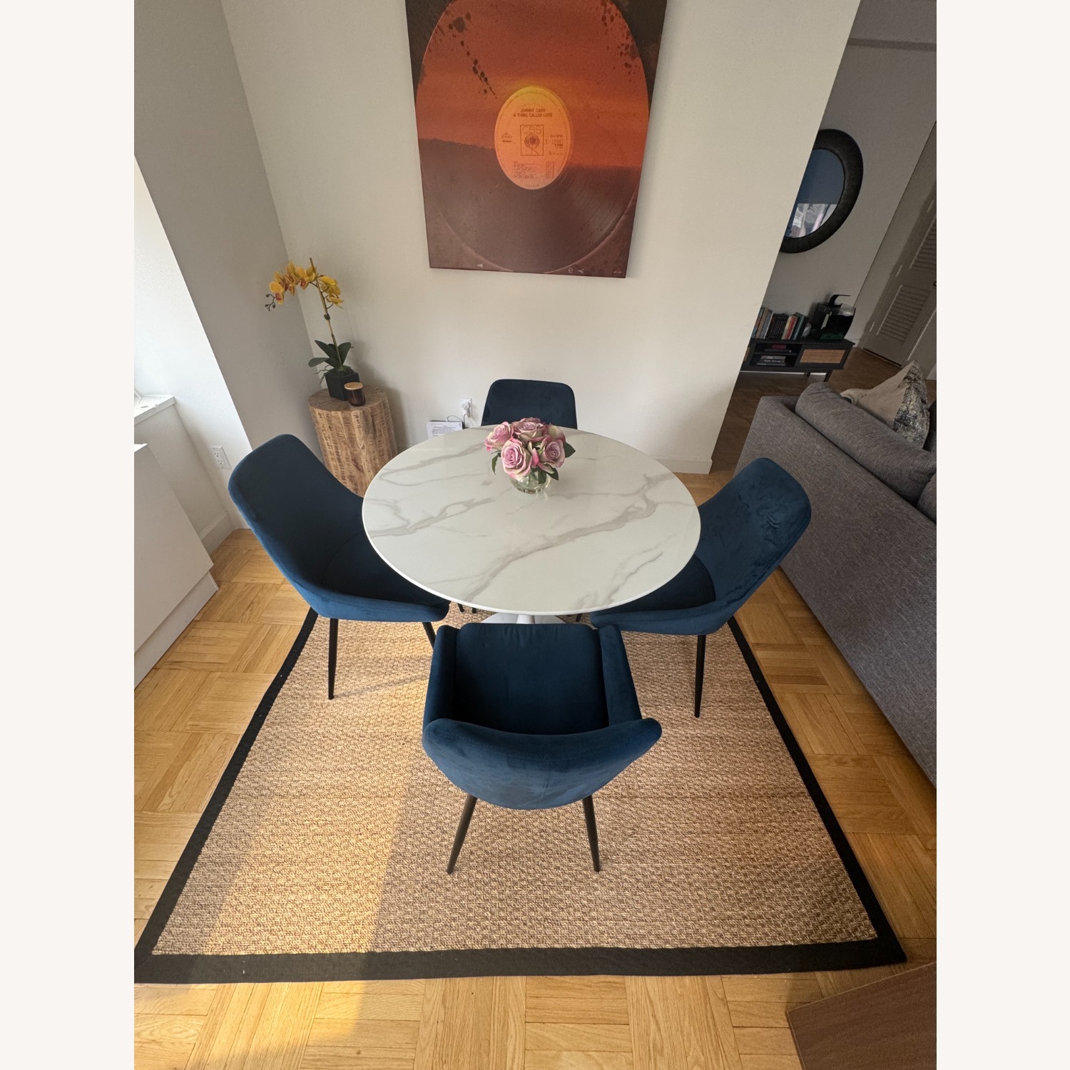 36" Round White Marble Dining Table - image-4