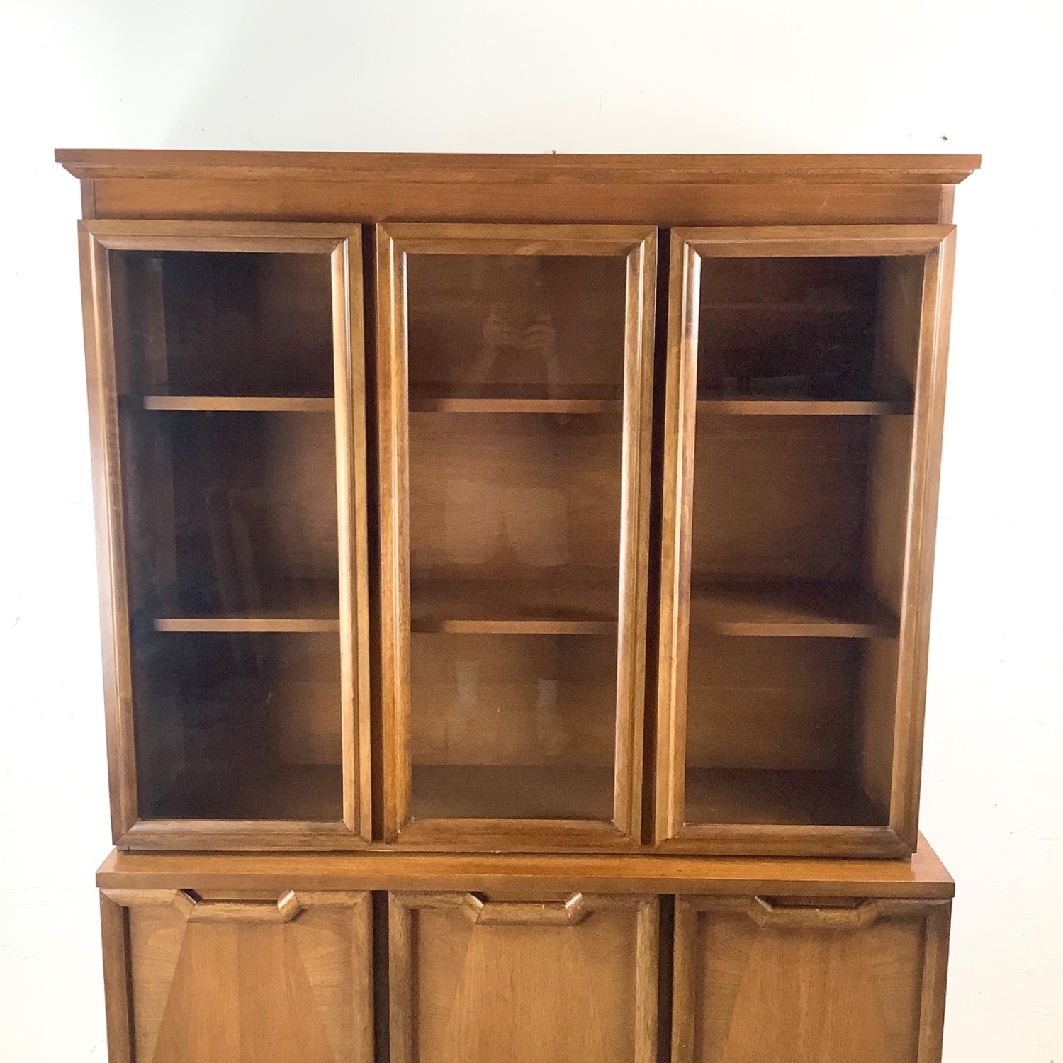 Mid-Century Sideboard W China Cabinet - image-29