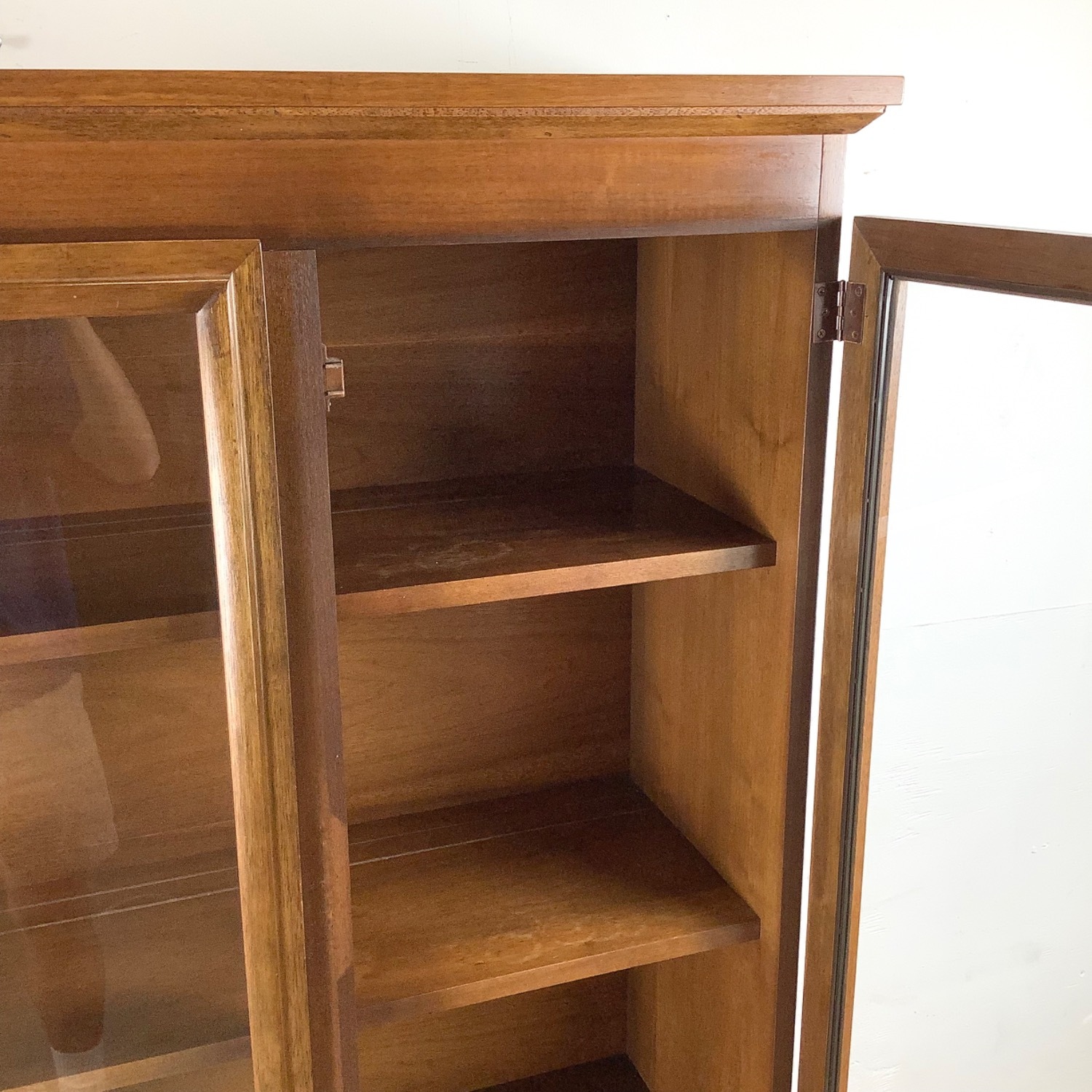Mid-Century Sideboard W China Cabinet - image-23