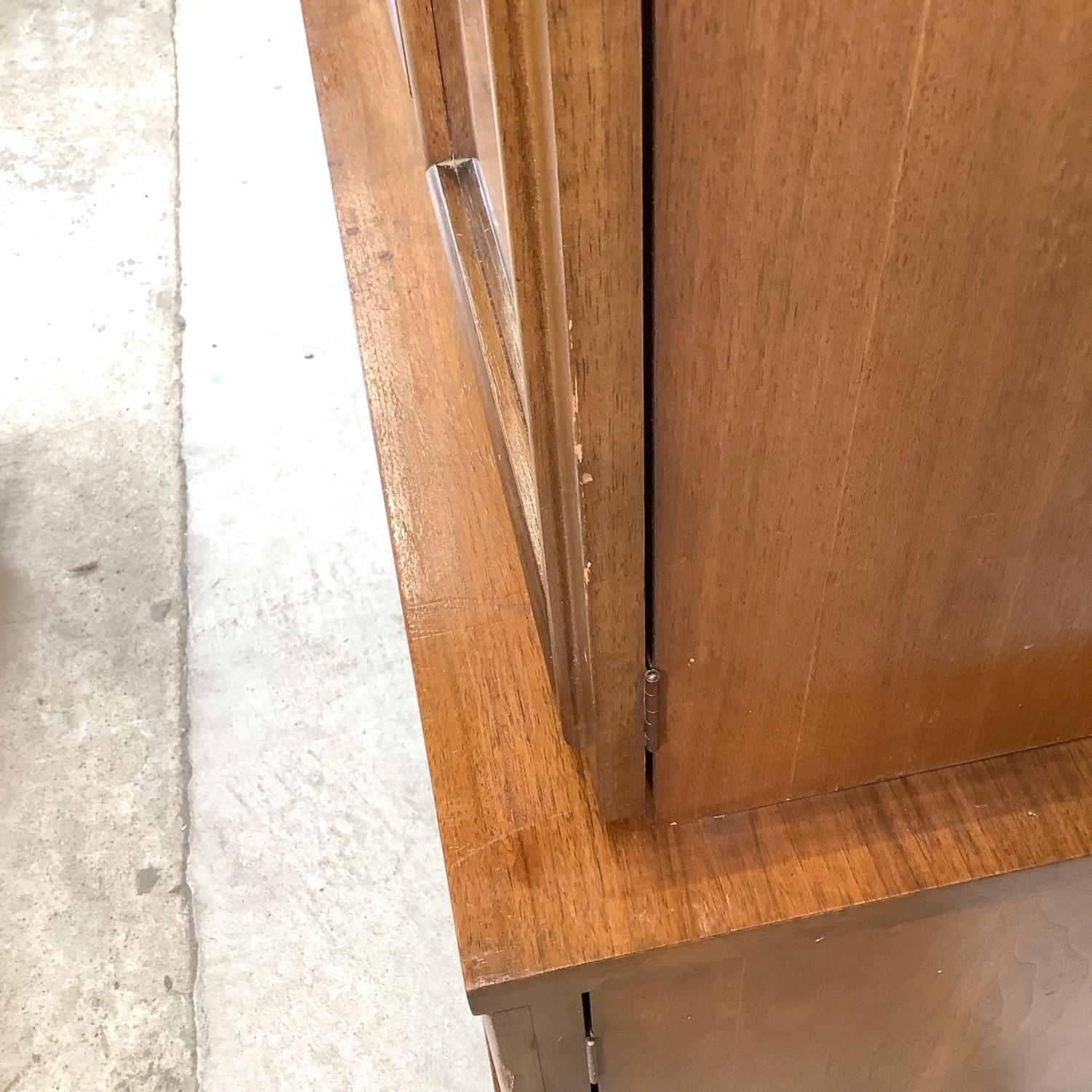 Mid-Century Sideboard W China Cabinet - image-14