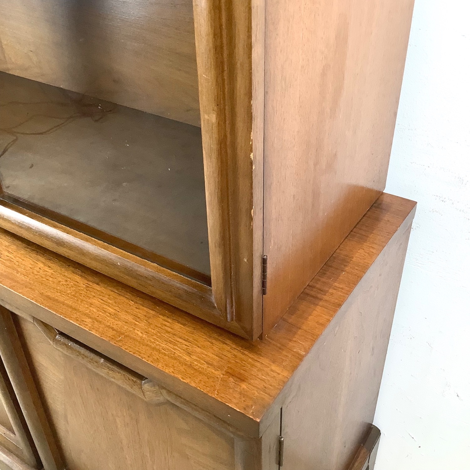 Mid-Century Sideboard W China Cabinet - image-26