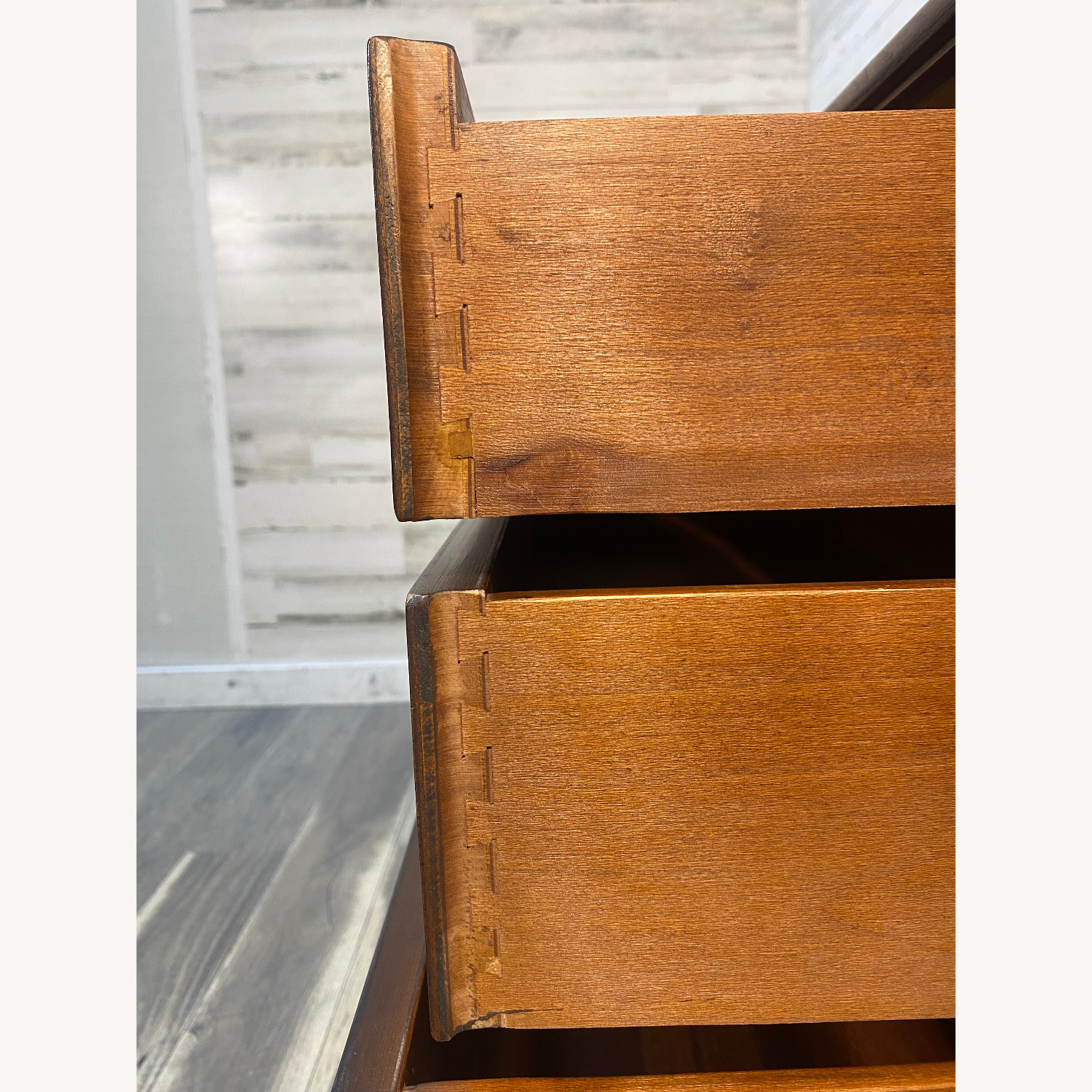 Antique Henredon Dresser Chest  - image-11