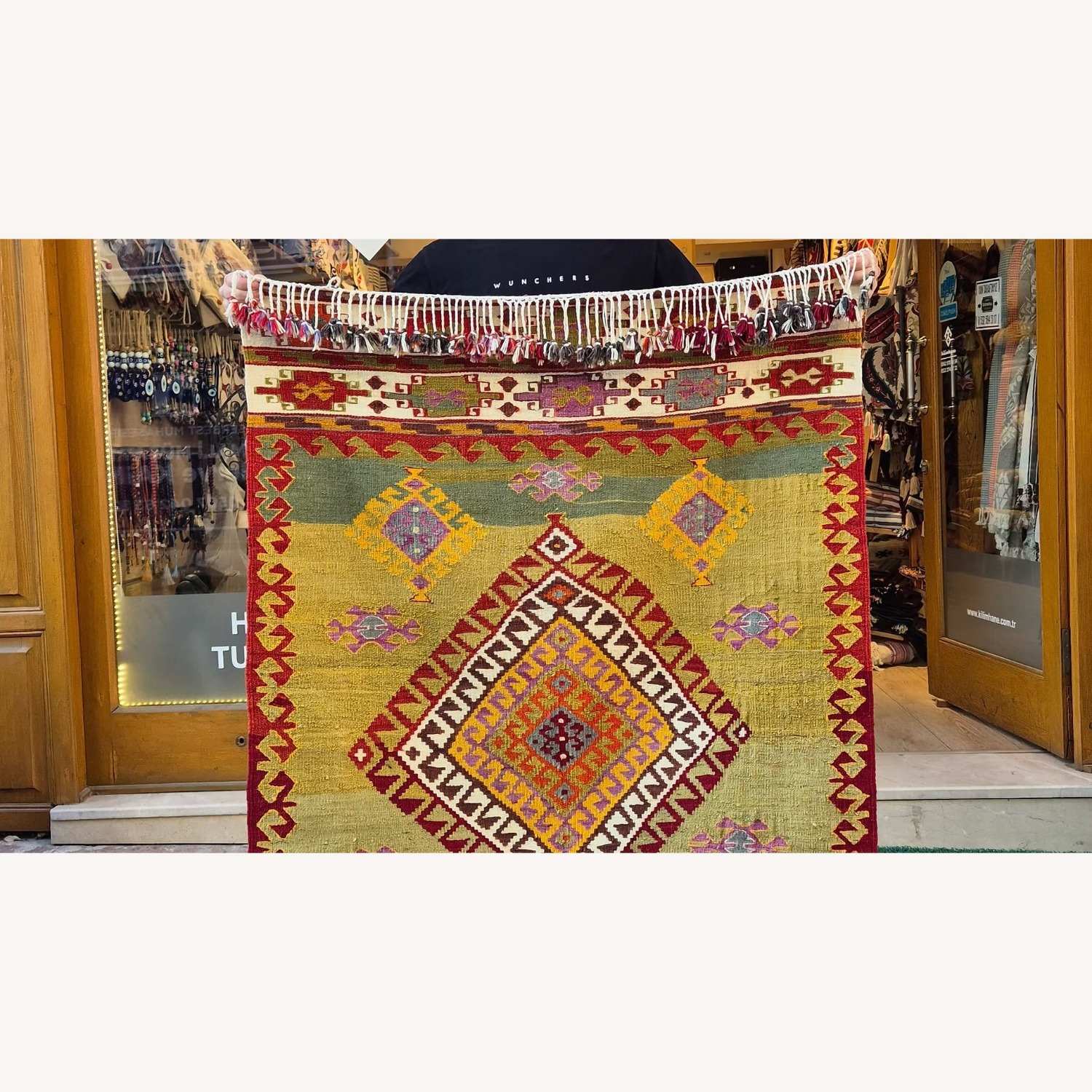 Vintage Aegean Flat-Woven Rug in Pastel Pistachio - image-7