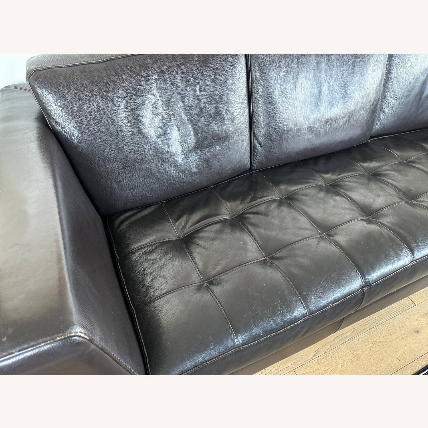 Deltasalotti Italian Leather Sofa - image-11