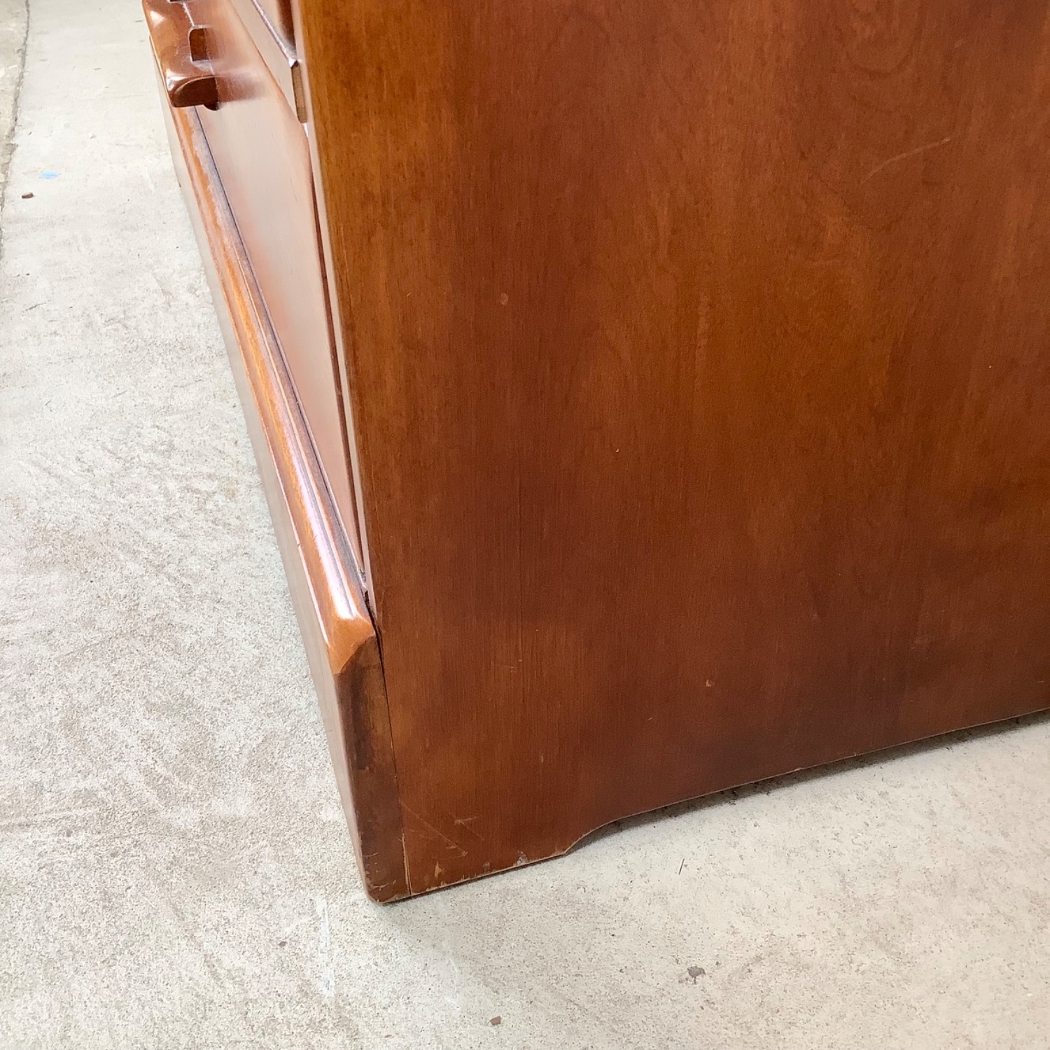 Vintage Cushman Four Drawer Dresser With Mirror - image-10