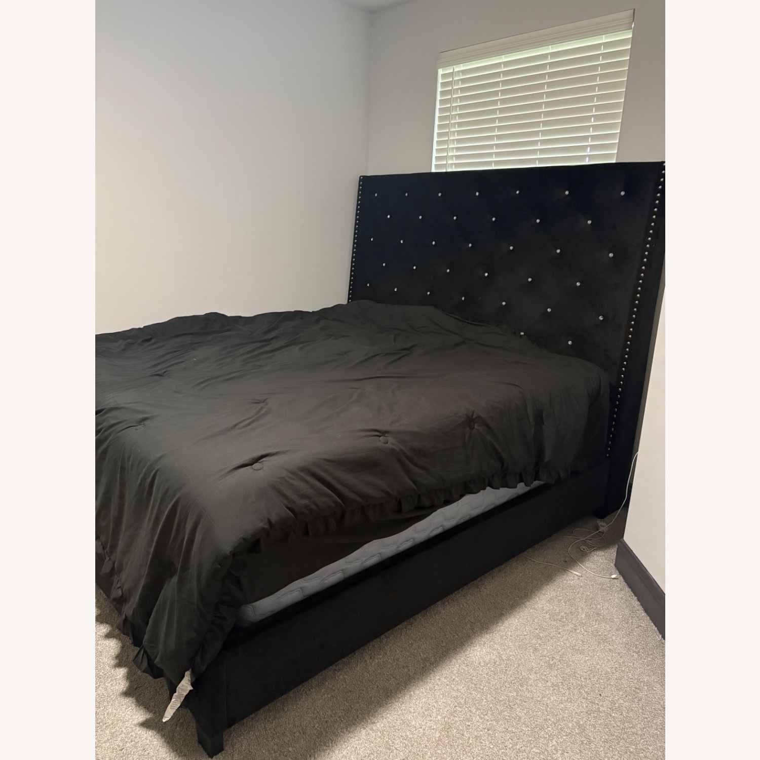 Black Dimond King Size Bed Frame - image-2