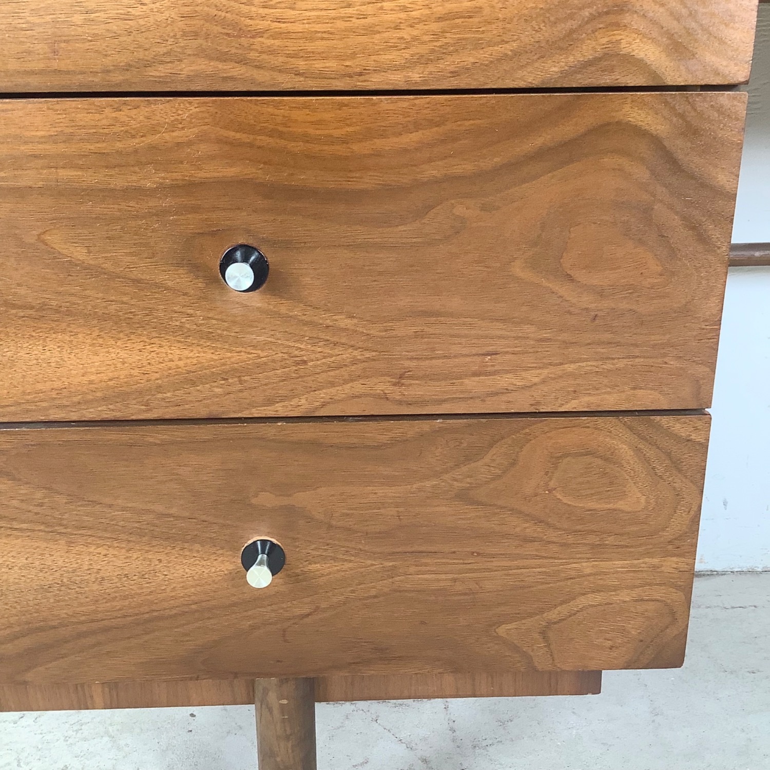 Mid-Century Writing Desk by Stanley - image-13