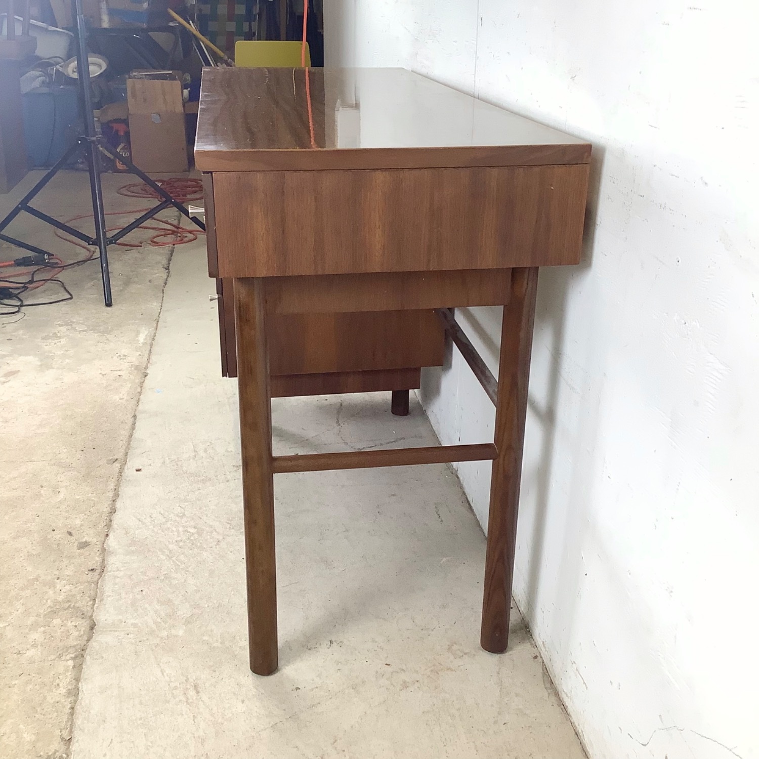 Mid-Century Writing Desk by Stanley - image-8