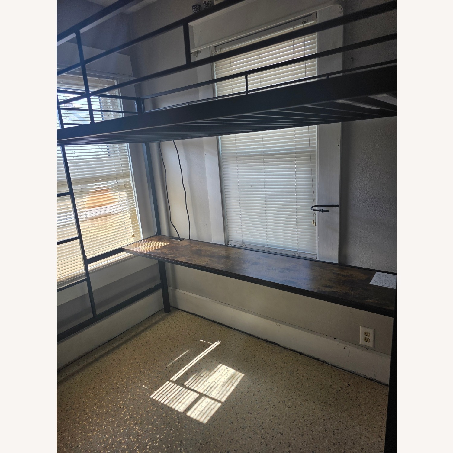 Loft Bed Twin Size with Desk - image-1