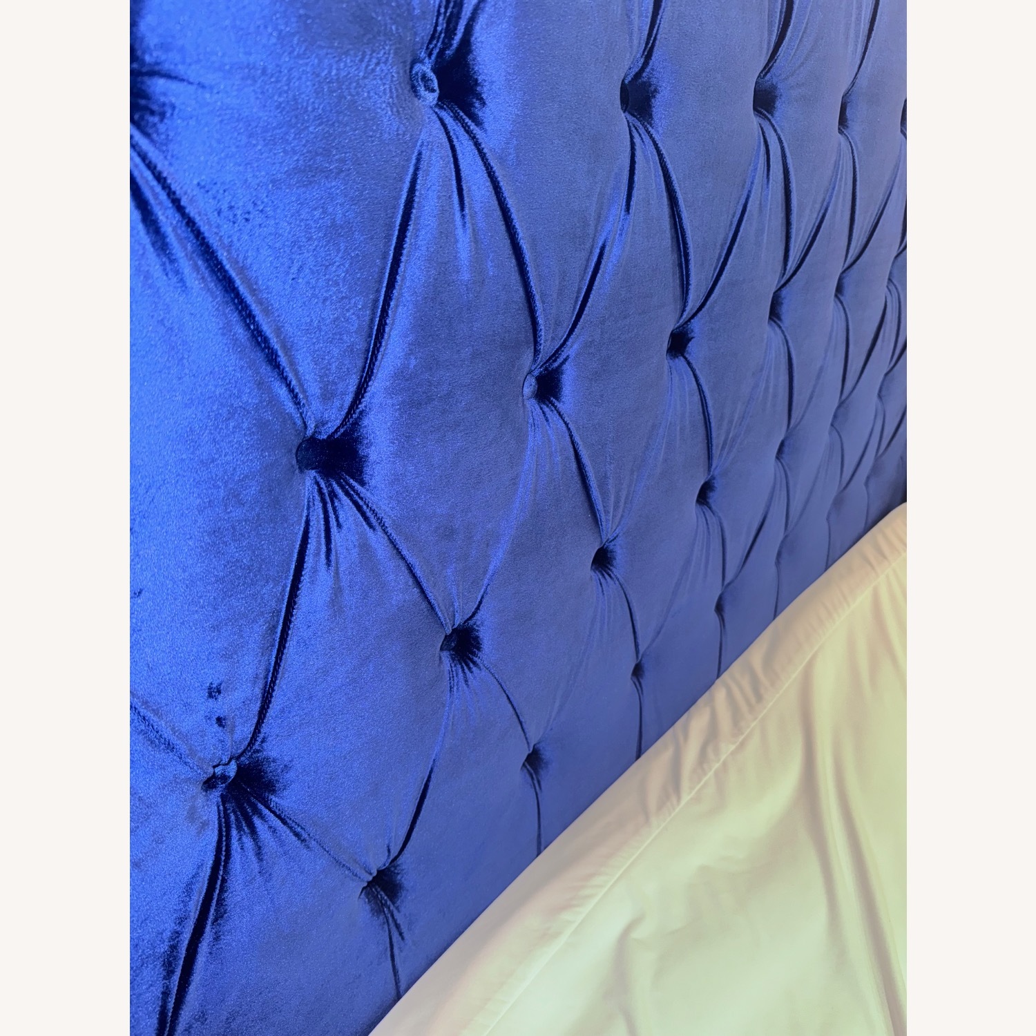 Baltimore County Blue Queen Bed - image-4