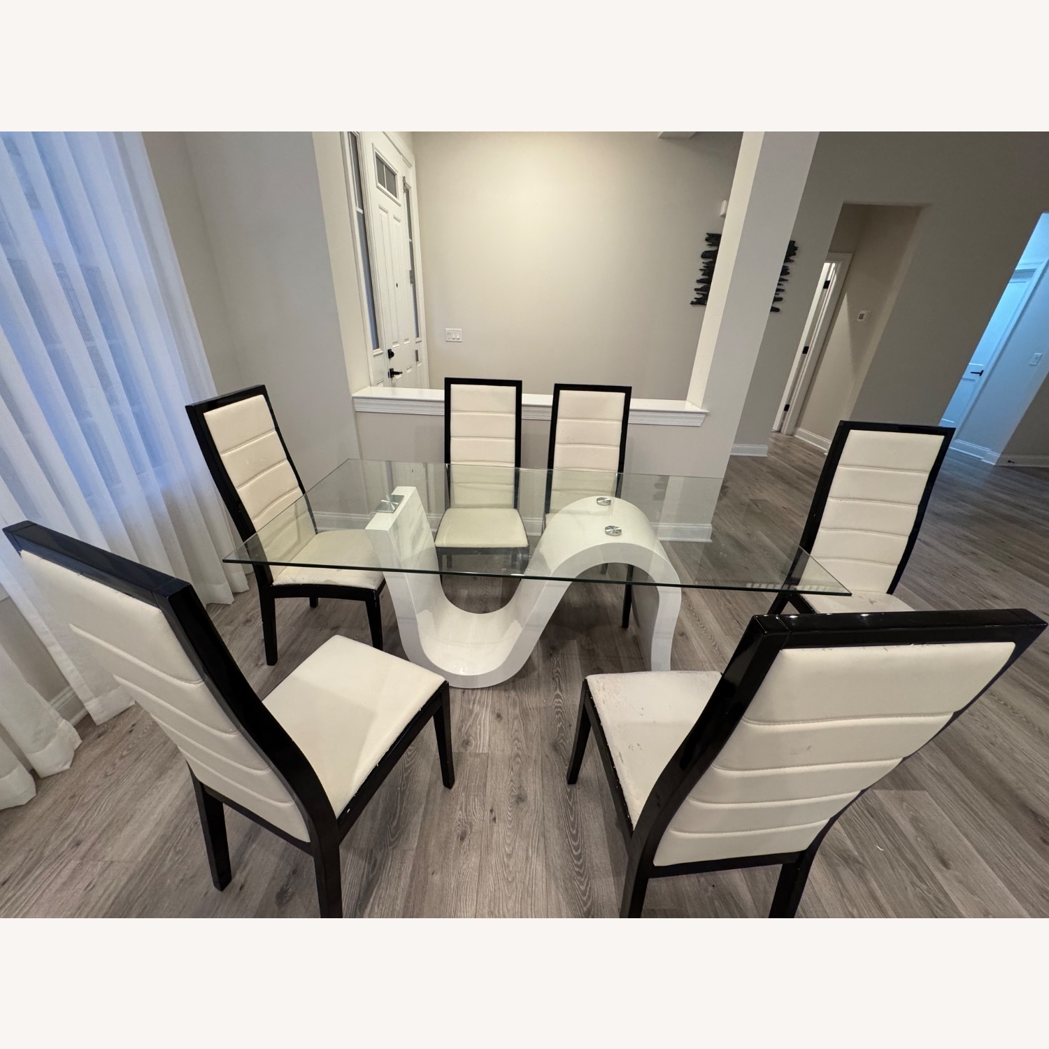 Modern Italian Dining Set - image-6