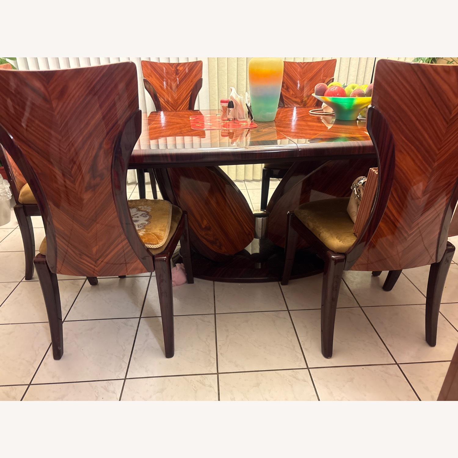 Dining Table and 6 Chairs With Extension - AptDeco
