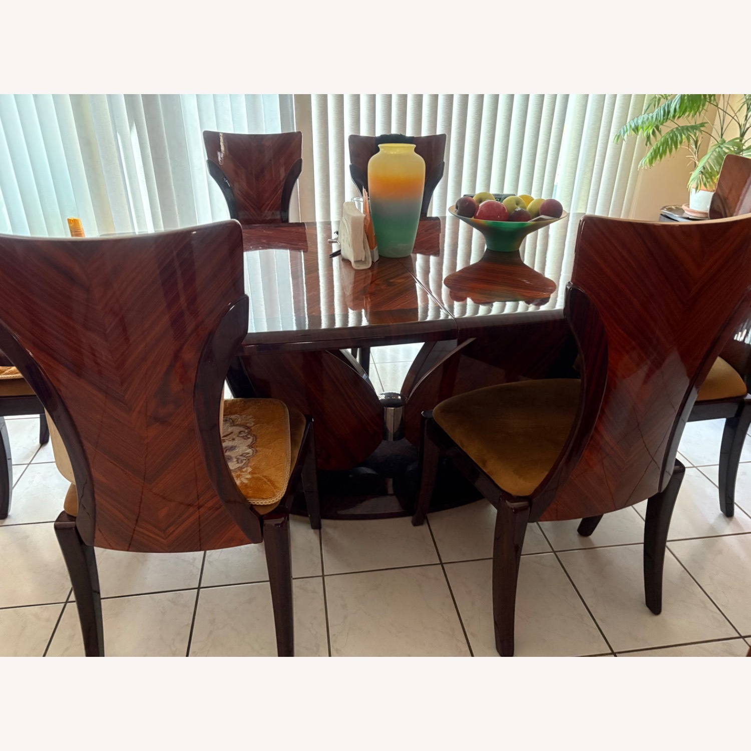 Dining Table and 6 Chairs With Extension - AptDeco