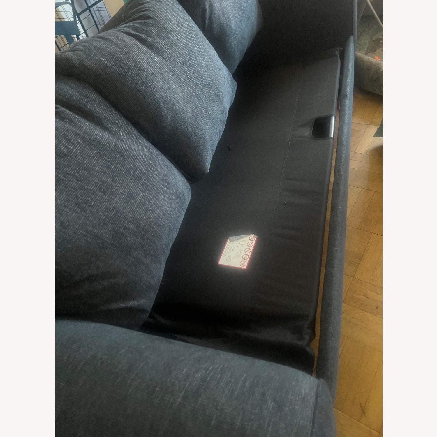 Bob's Discount Furniture Kylie Sofa - image-11