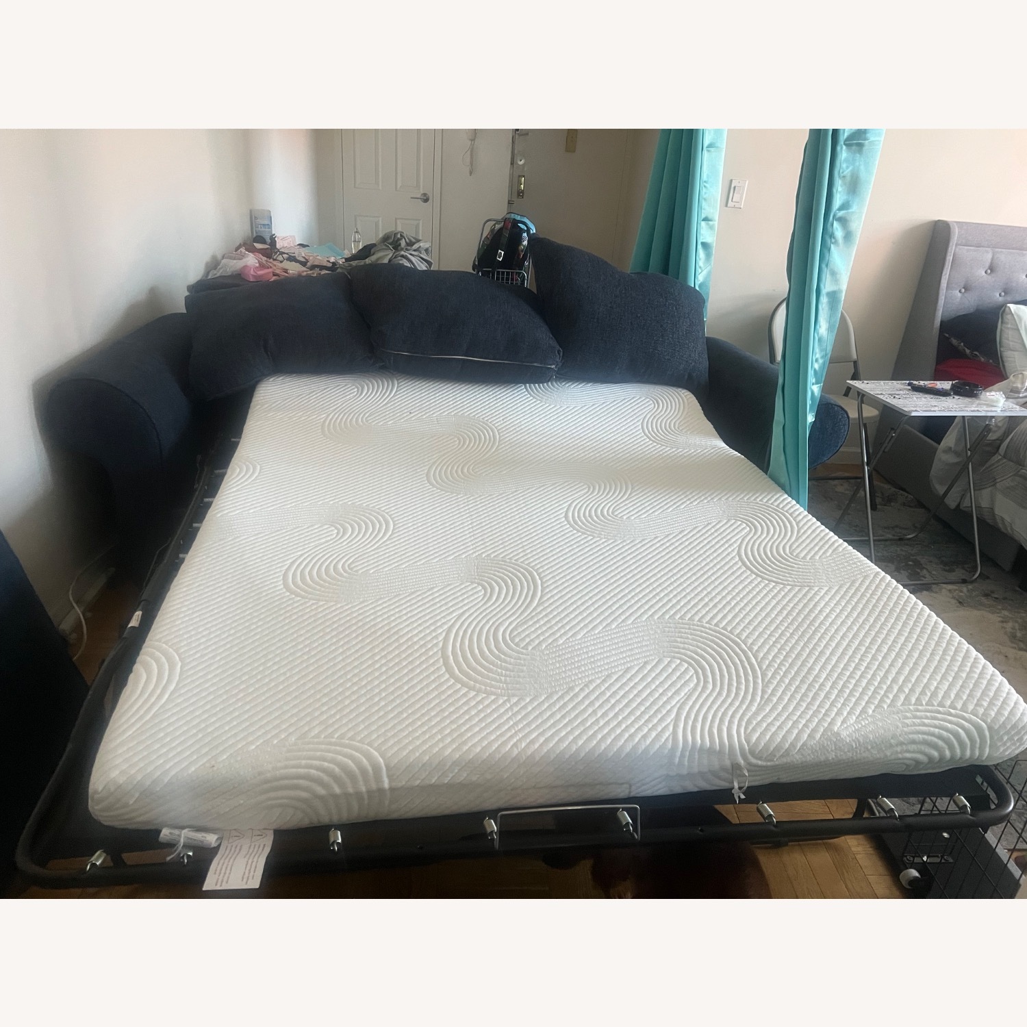 Bob's Discount Furniture Kylie Sofa - image-9