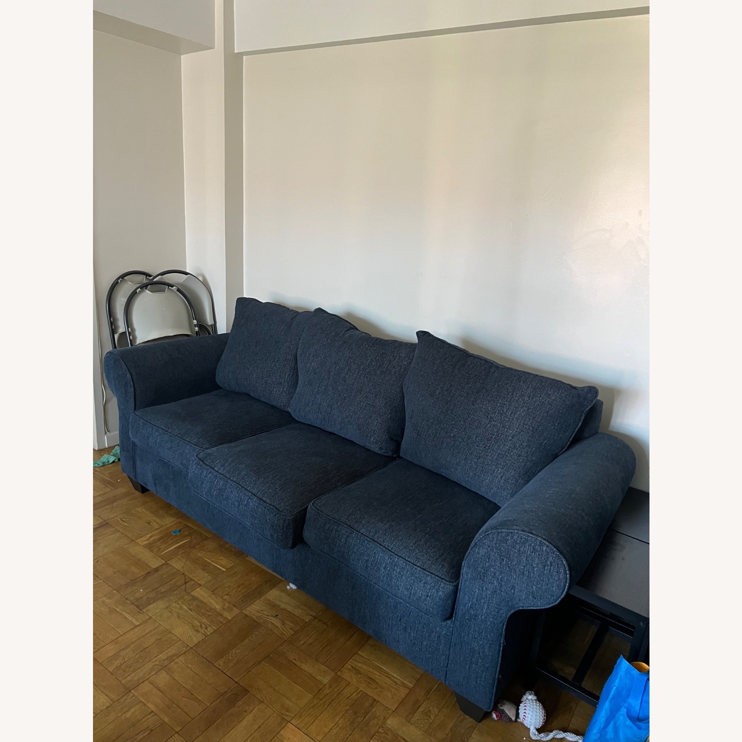 Bob's Discount Furniture Kylie Sofa - image-1