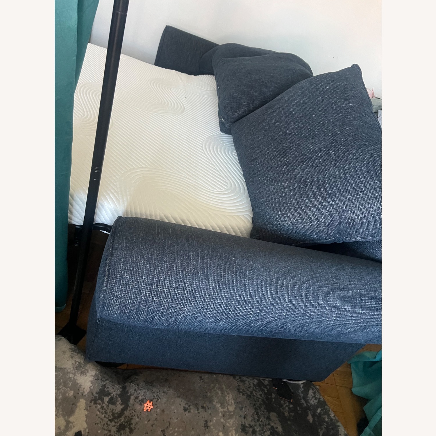 Bob's Discount Furniture Kylie Sofa - image-10