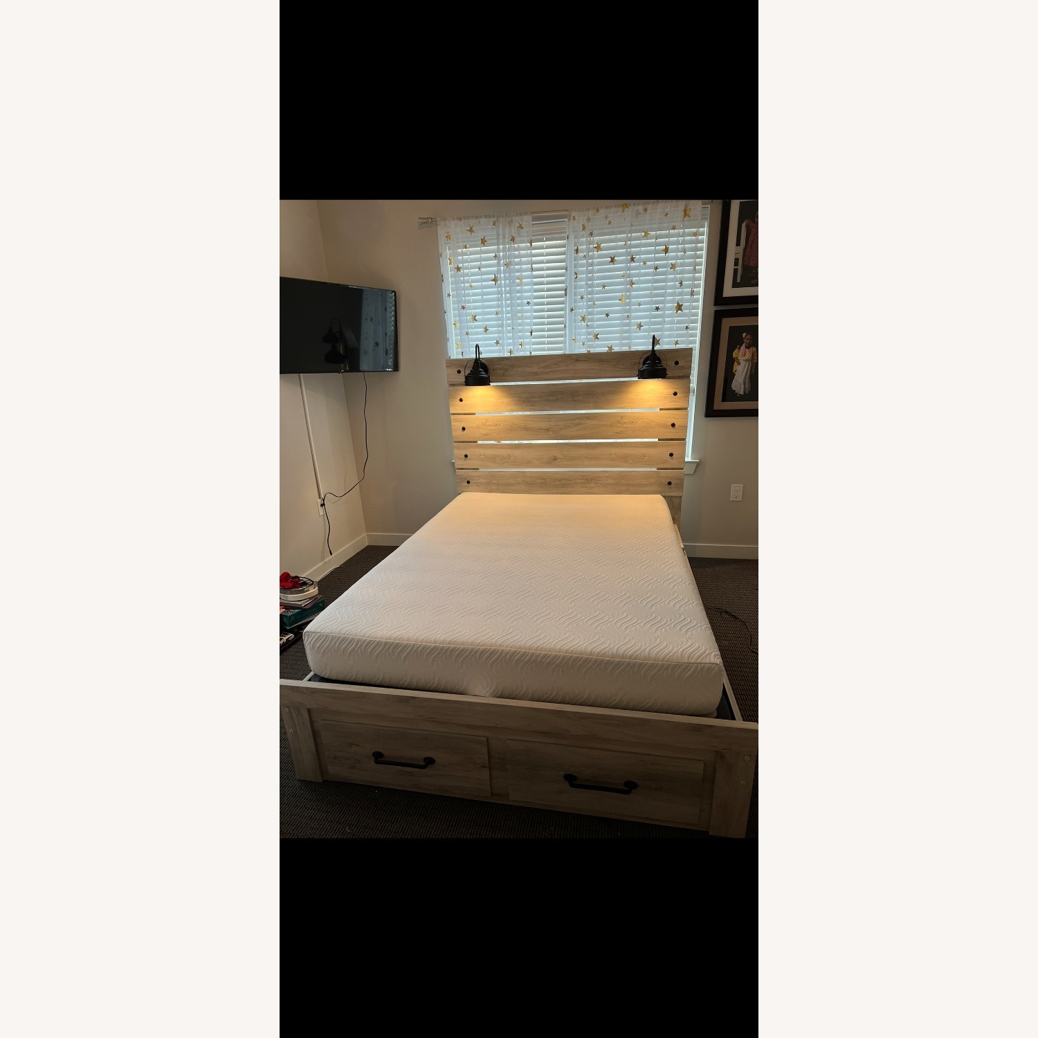 Ashley Furniture Cambeck Queen Farm House Bed - image-2