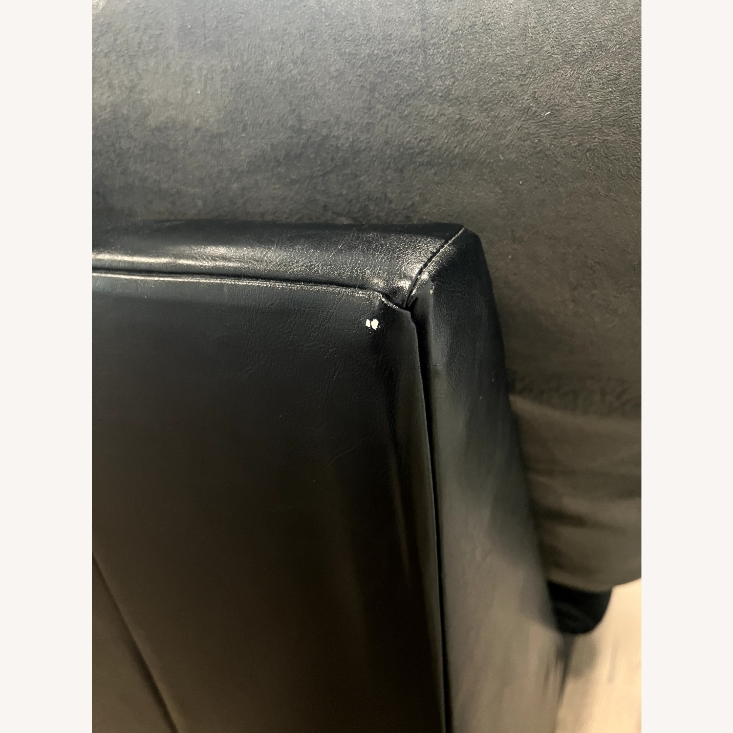 Modern Gray Sectional Sofa with Ottoman - image-4